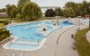 Venkovní bazény, Tisia Hotel & Spa ****, Maďarsko