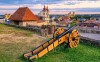 Pohled na středověké staré město z historické pevnosti, Eger