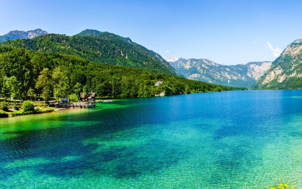 Vydejte se k 6 km vzdálenému Bohinjskému jezeru