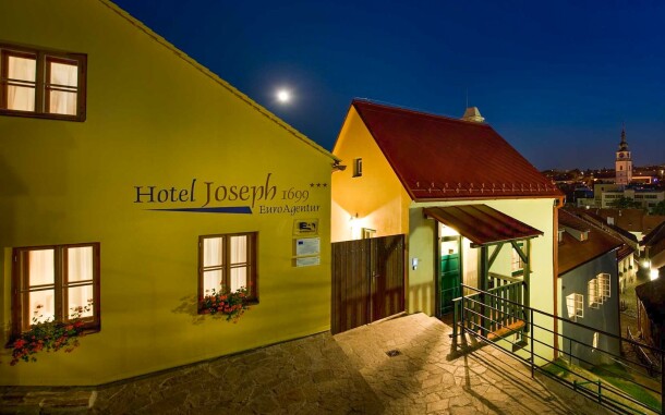 Hotel Joseph 1699 ****, Třebíč