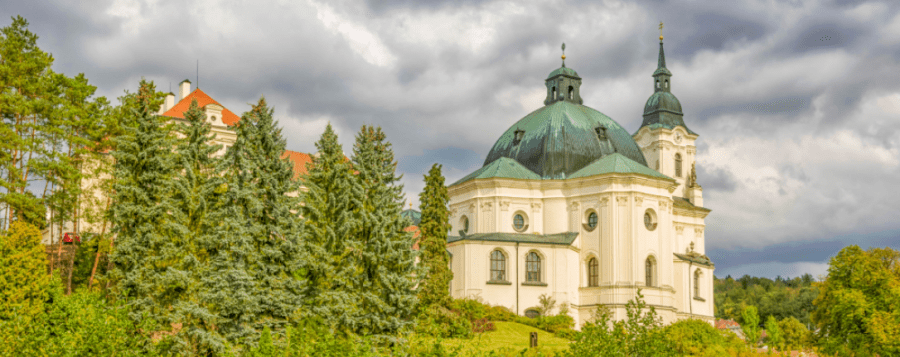 Objevte to NEJ z Česka: 10 NEJpoutavějších kostnic a hrobek