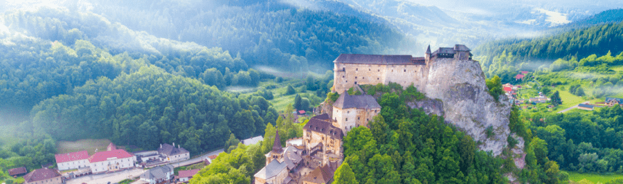 Objevte to NEJ ze Slovenska: 9 + 1 nejkouzelnějších hradů, ve kterých se psaly dějiny